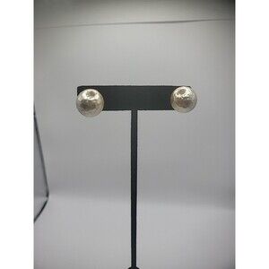 Vintage Les Bernard Womens Clip On Earrings White Gold Tone Jewelry Costume